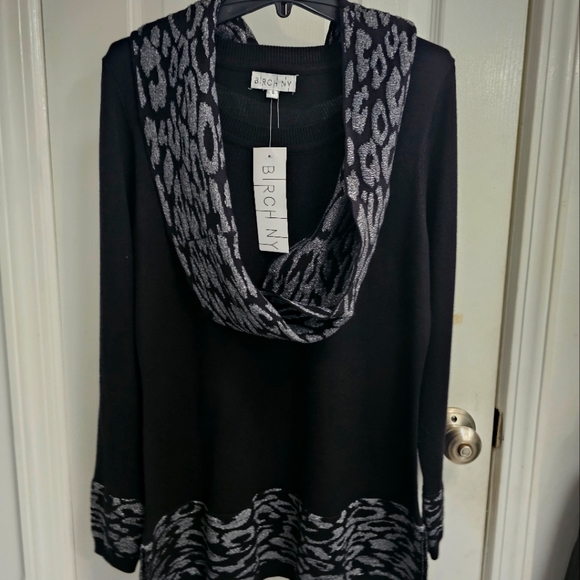 NWT BRCH-NYC SWEATER/SCARF - Picture 2 of 5